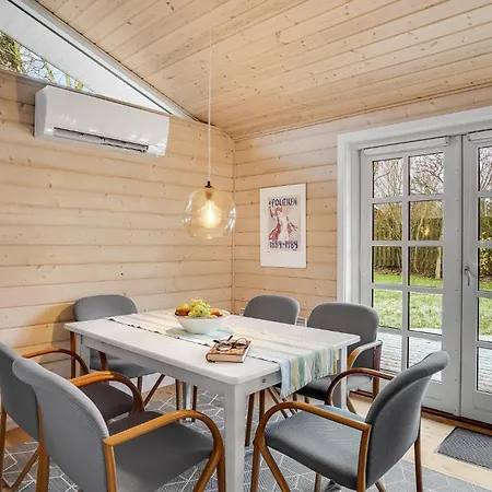 Holiday home 3 Bedroom Gorgeous In