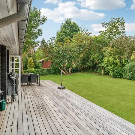 Holiday home 3 Bedroom Gorgeous In